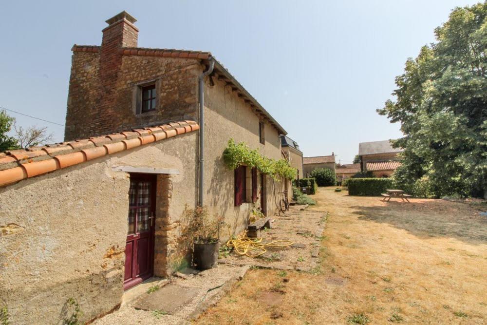 La Jariette Airvault Exterior foto